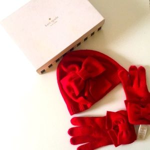 100 💯 Authentic RED BOW Kate Spade hate& gloves